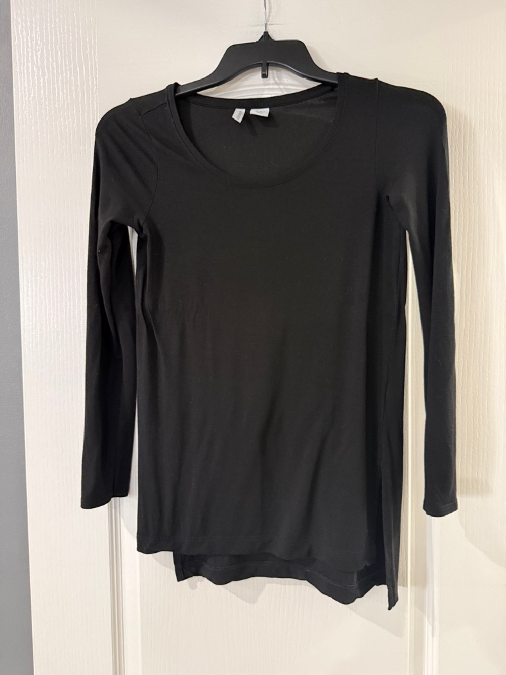 Paraphrase black long sleeve t shirt top Size XS